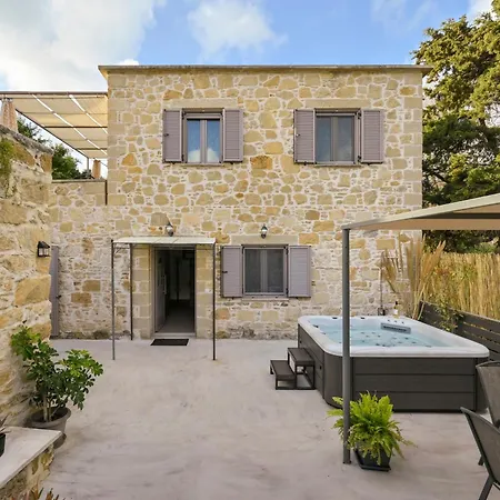 Dream House Near The بيت للعطل Dhrapaniás